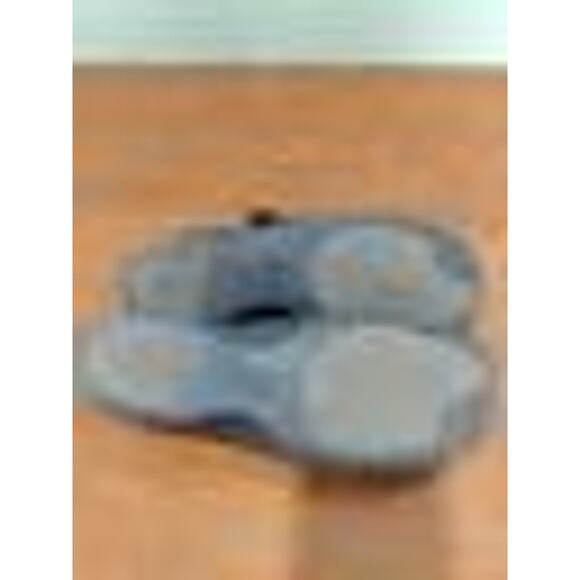 Cobb Hill Crossover Straps, Leather Flats, Size 7.5, Black - Picture 6 of 6